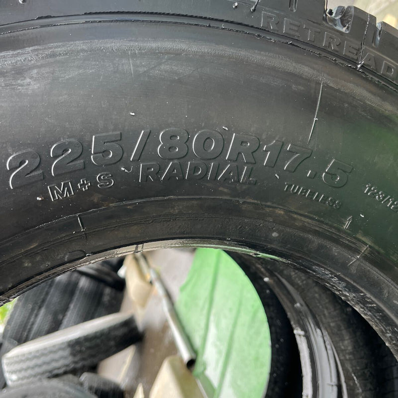225/80R17.5 再生中古スタッドレス　 W900 激安美品　2本セット：12,000円