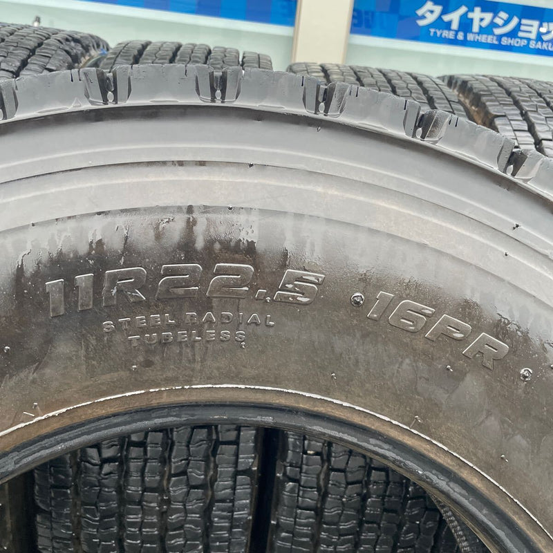 11R22.5 ,ダンロップ　地山　激安美品　10本セット：220000円