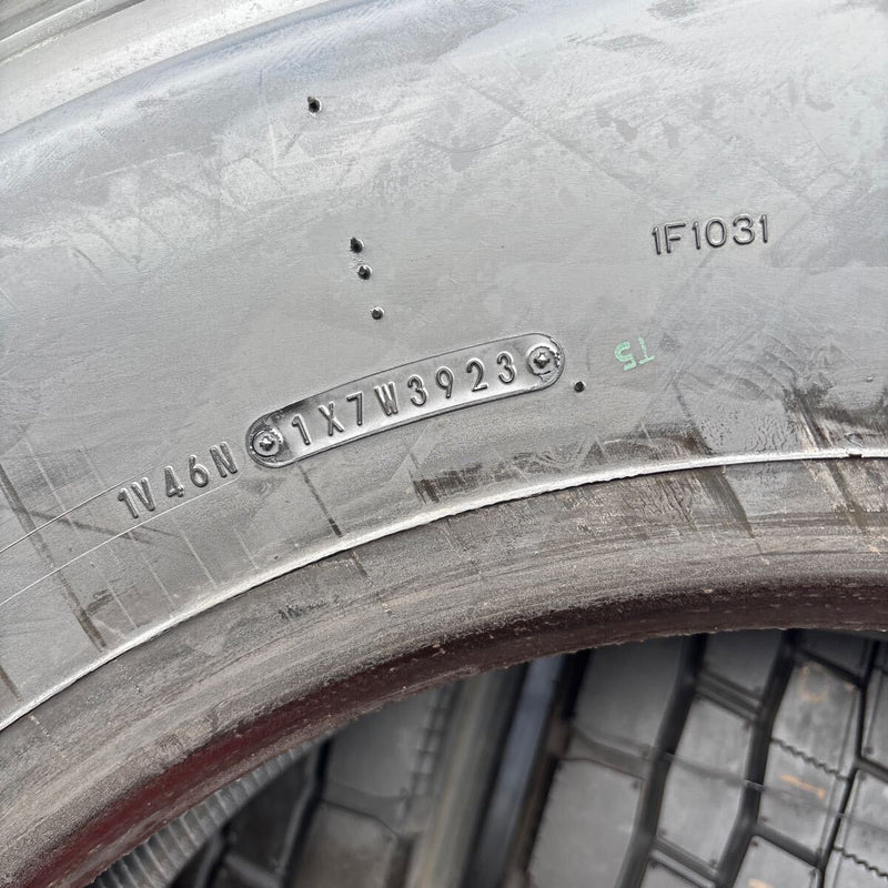 275/80R22.5 ダンロップ SP680 新品 MIXタイヤ 4本セット:136000円
