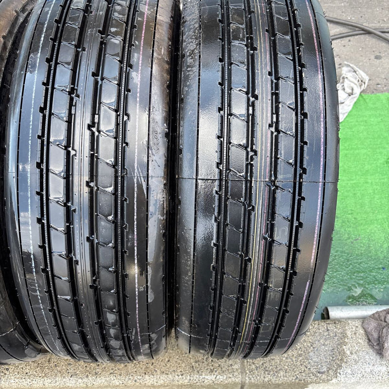 245/70R19.5, BRIDGESTONE. R173. 激安美品　　　2024年. 4本セット：53000円