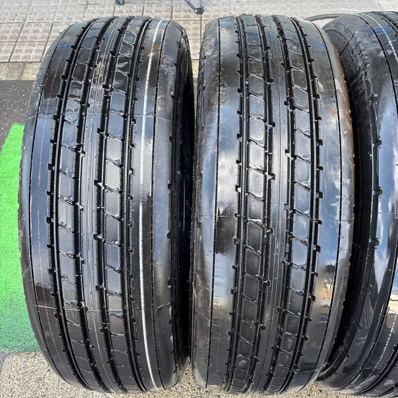 245/70R19.5, BRIDGESTONE. R173. 激安美品　　　2024年. 4本セット：53000円