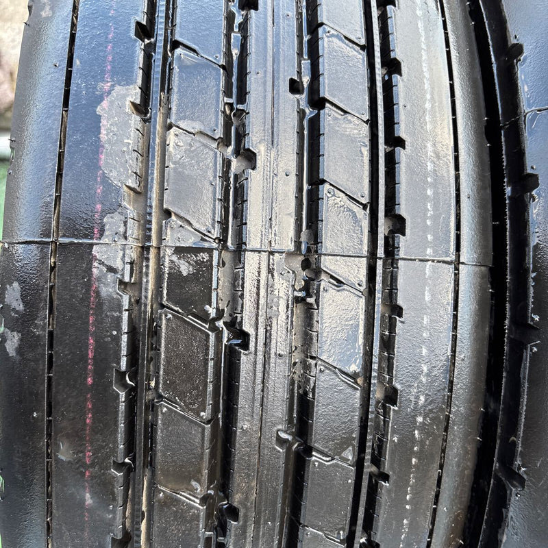 245/70R19.5, BRIDGESTONE. R173. 激安美品2024年　4本セット：53000円