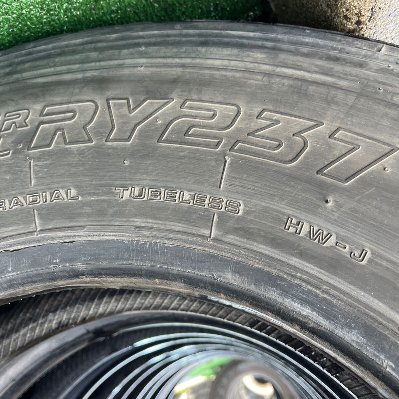 225/80R17.5 YOKOHAMA, RY237 激安美品　　　　　2020年製 　6本セット:30,000円