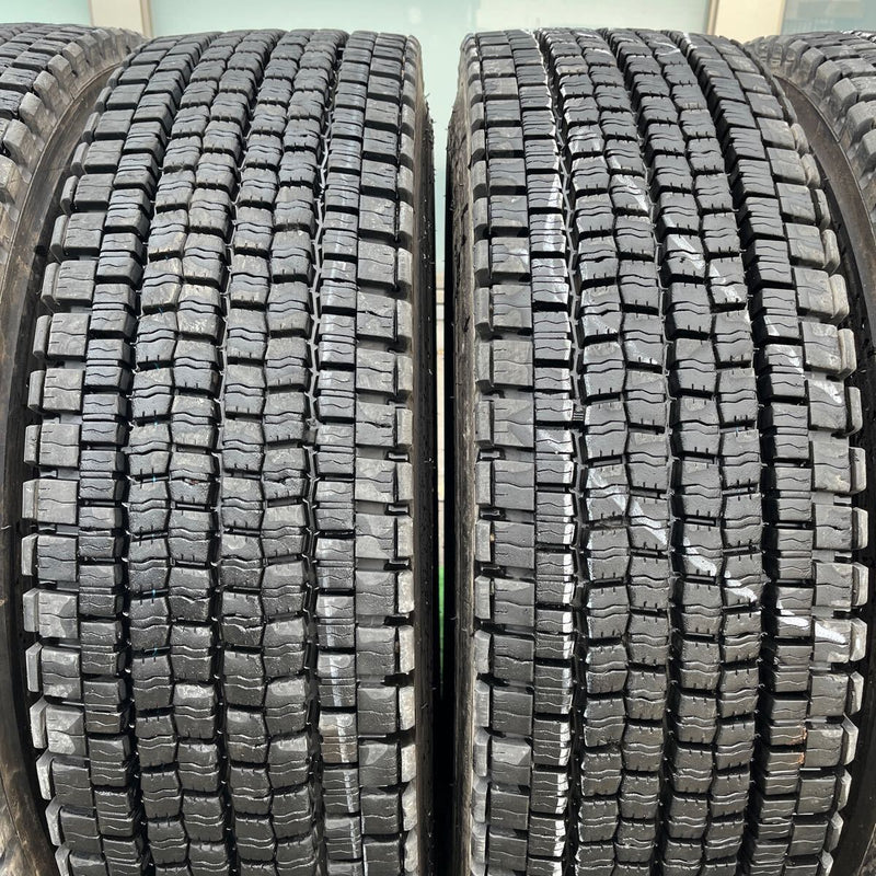 12R22.5 16PR DUNLOP, SP001 激安美品　　　　　　6本セット：85,000円