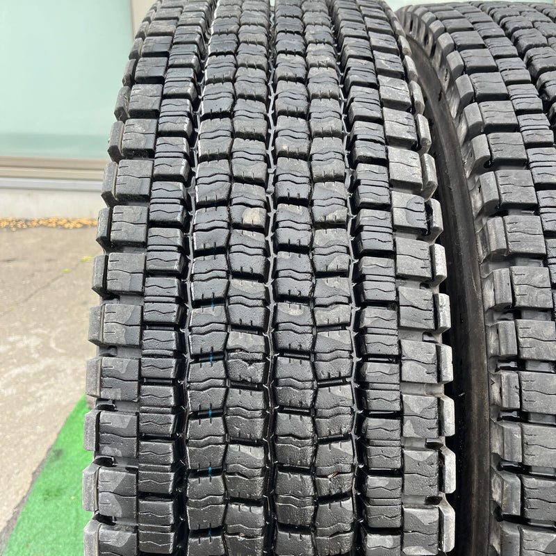 12R22.5 16PR DUNLOP, SP001 激安美品　　　　　　6本セット：85,000円