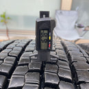 295/80R22.5 BRIDGESTONE, W999 激安美品　2023年製　2本セット：39,000円