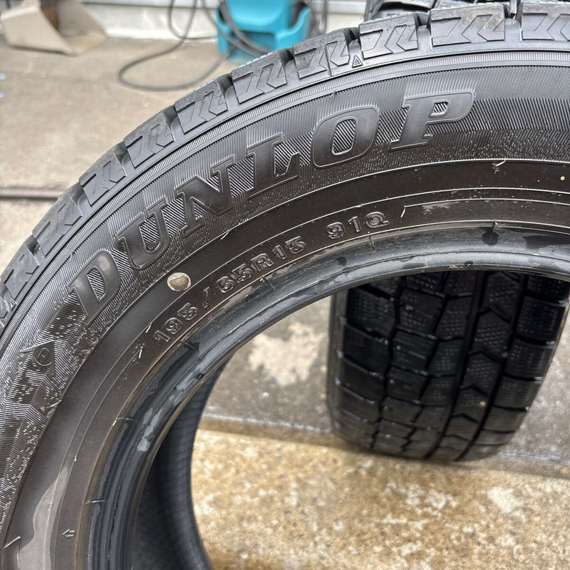 195/65R15 DUNLOP WINTER MAXX 02 中古スタッドレスタイヤ2本セット:10000円