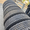 11R22.5 ブリヂストン W910 再生スタッドレス　8本セット：123000円