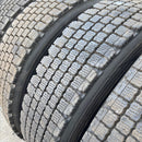 11R22.5 ブリヂストン W910 再生スタッドレス　8本セット：123000円