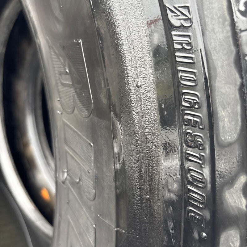 11R22.5 ブリヂストン W910 再生冬タイヤ 2本セット:25500円