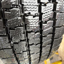215/70R17.5 TOYO M935 深溝 冬タイヤ2本:14000円