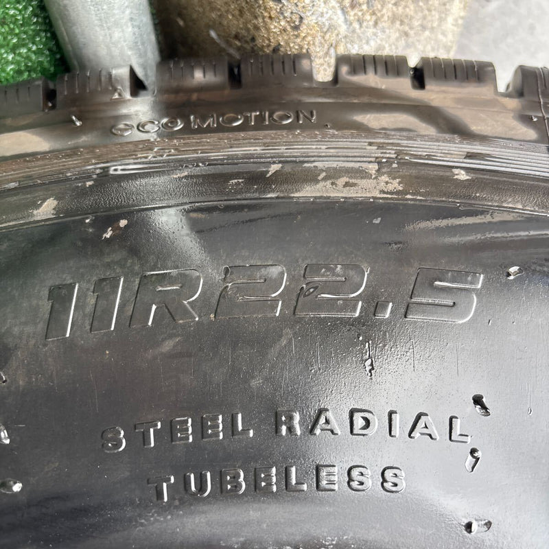 11R22.5 16PR 中古再生スタッドレス　902ZE 2019年　激安美品　　6本セット：99000円
