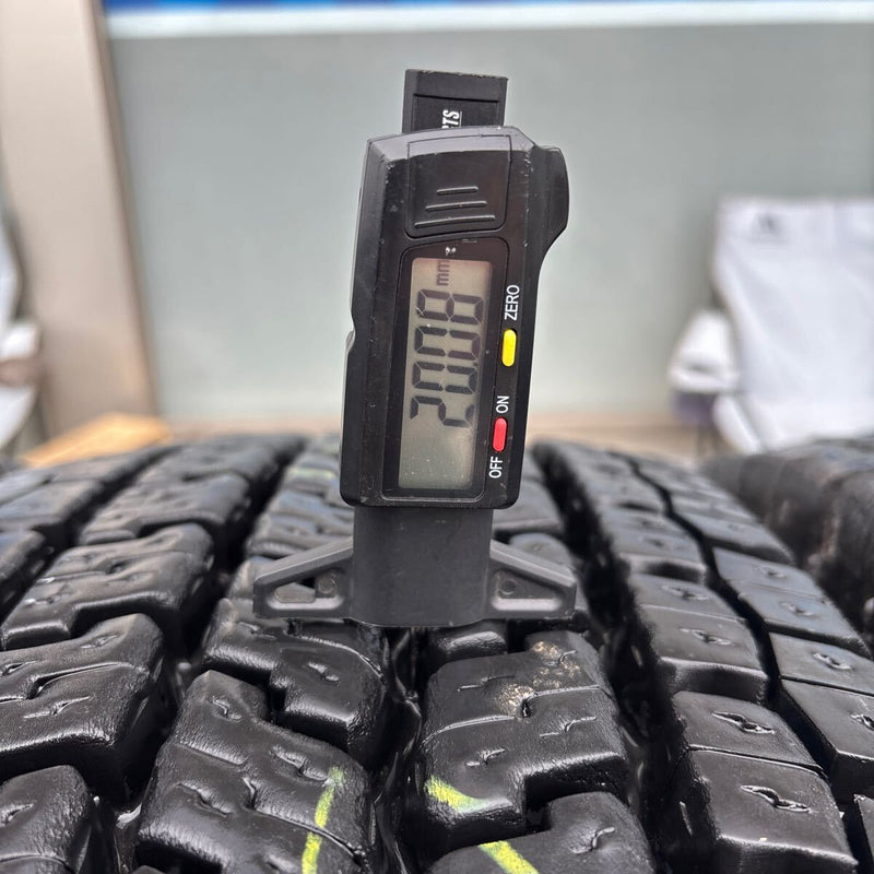 11R22.5 16PR 中古再生スタッドレス　902ZE 2019年　激安美品　　6本セット：99000円