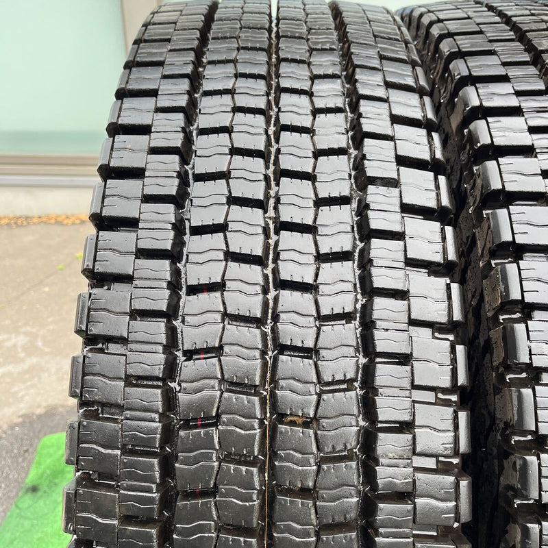 11R22.5 16PR DUNLOP, SP001 激安美品　　　　　溝9分山　2023年製　6本セット：135,000円