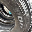 11R22.5 W999 W900 ブリヂストン 地山トラック用冬タイヤ 4本:55000円(名)