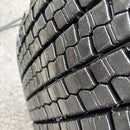 11R22.5 ブリヂストン W900 再生冬タイヤ 2本セット:27000円(名)