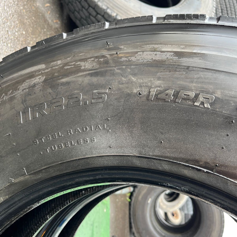 11R22.5 DUNLOP, SP680 激安美品　　2本セット：24,000円