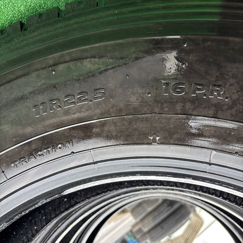 11R22.5 16PR TOYO M676 中古ミックスタイヤ　2本＋1本セット:38000円