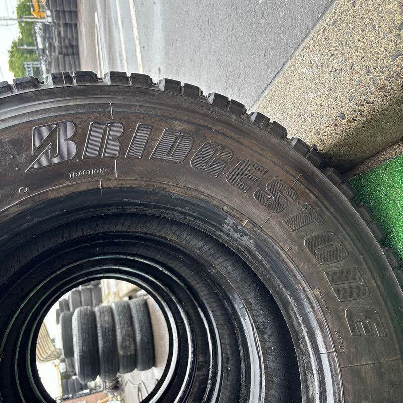 225/80R17.5 BRIDGESTONE W900 中古スタッドレス　4本＋1本セット:41500円