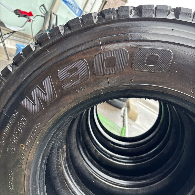 225/80R17.5 BRIDGESTONE W900 中古スタッドレス　4本＋1本セット:41500円