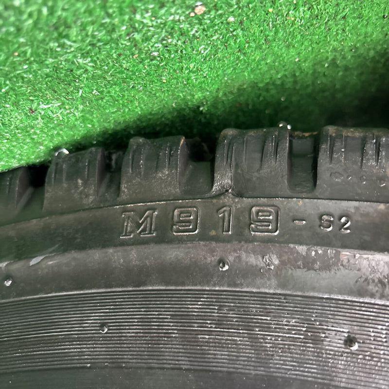 11R22.5 M919 再生中古スタッドレス　4本セット:60000円