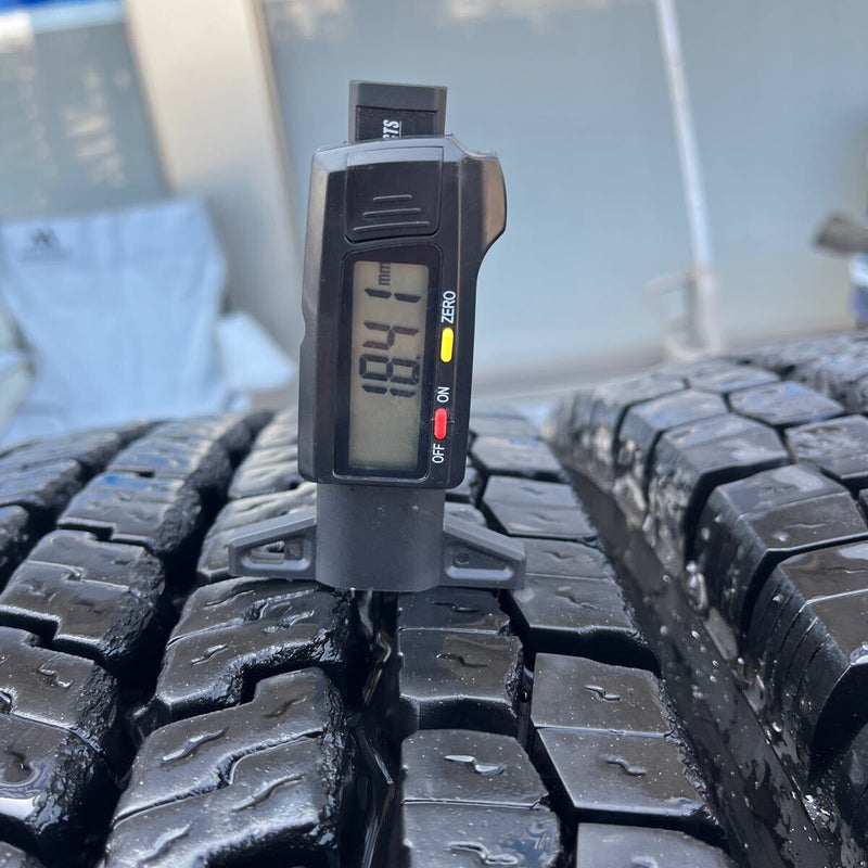 11R22.5 16PR YOKOHAMA 902ZE 中古地山スタッドレス　10本セット:210000円