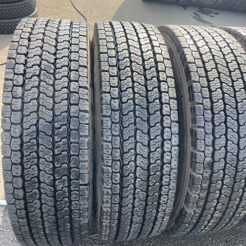 275/80R22.5 ヨコハマ　2023年UP 激安美品　スタッドレス 10本セット:215000円