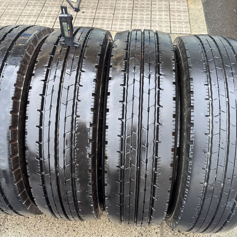 205/70R16 地山中古　ダンロップ/ブリヂストン　2020年UP 激安美品　　6本セット：32000円