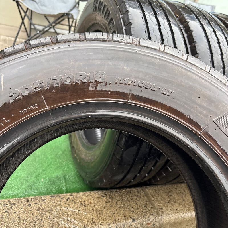 205/70R16 地山中古　ダンロップ/ブリヂストン　2020年UP 激安美品　　6本セット：32000円