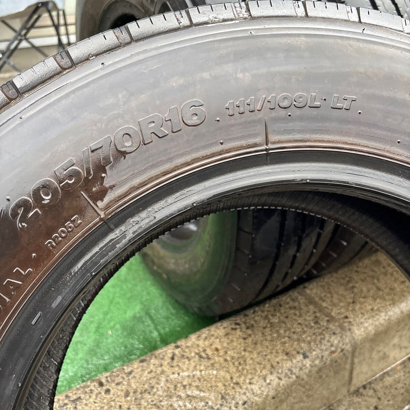 205/70R16 地山中古　ダンロップ/ブリヂストン　2020年UP 激安美品　　6本セット：32000円