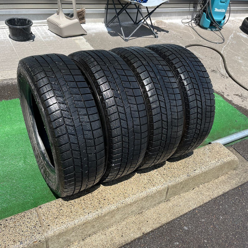 195/65R15 DUNLOP WM03 中古スタッドレス　4本セット:20000円