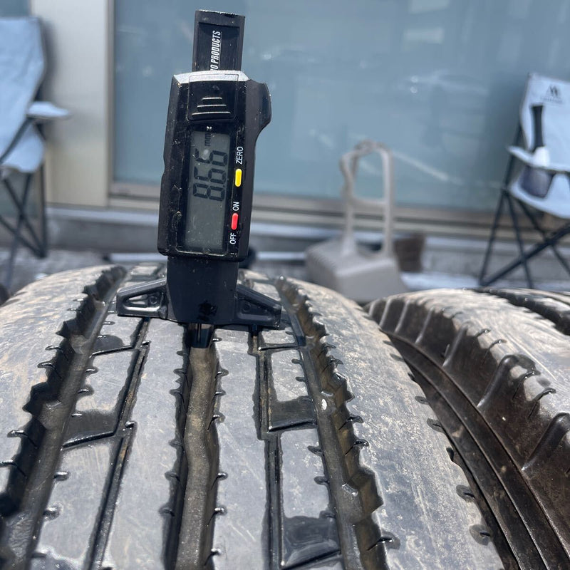 205/70R17.5 地山中古　ヨコハマ　2023年　激安美品　　6本セット：45000円