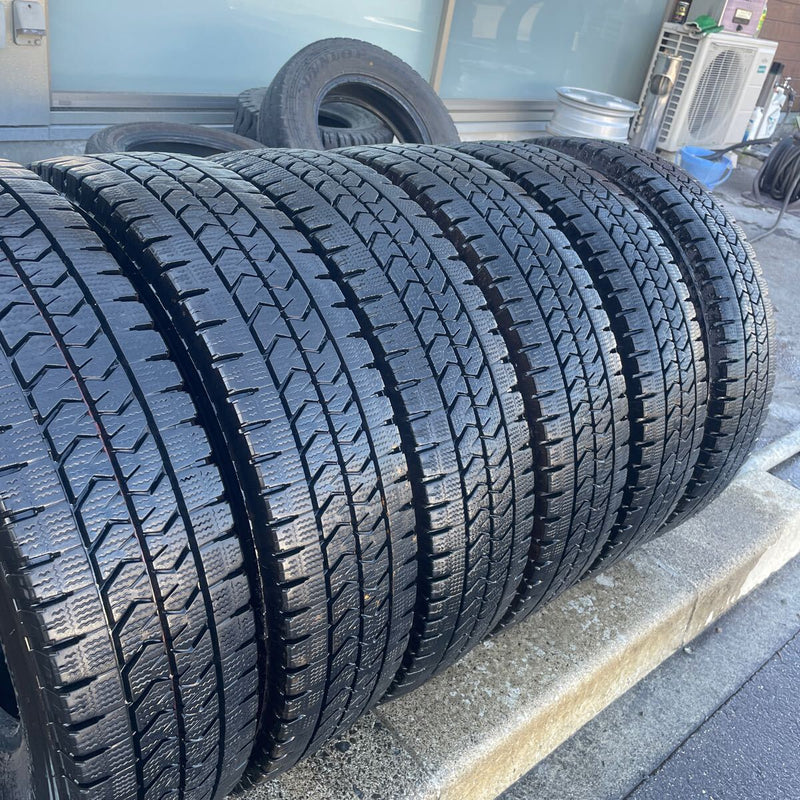 195/85R16 地山中古　ブリヂストン　2024年　激安美品　　6本セット：30500円