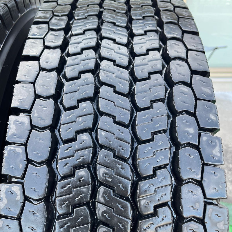 275/80R22.5 YOKOHAMA, 902ZE 激安美品2022年製 2本セット:41,000円