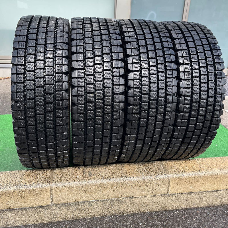 245/70R19.5 BRIDGESTONE, W910 激安美品　 4本セット:58,000円
