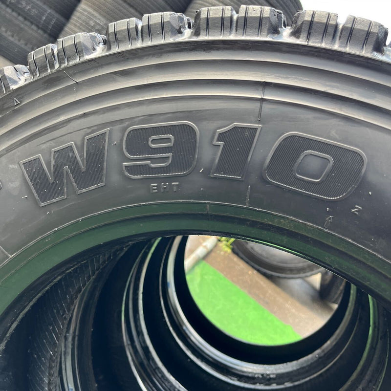 245/70R19.5 BRIDGESTONE, W910 激安美品　 4本セット:58,000円