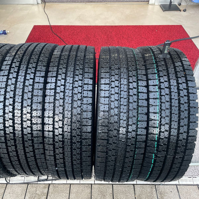 245/70R19.5 再生中古　激安美品　　ほぼ新品　8本セット：100000円