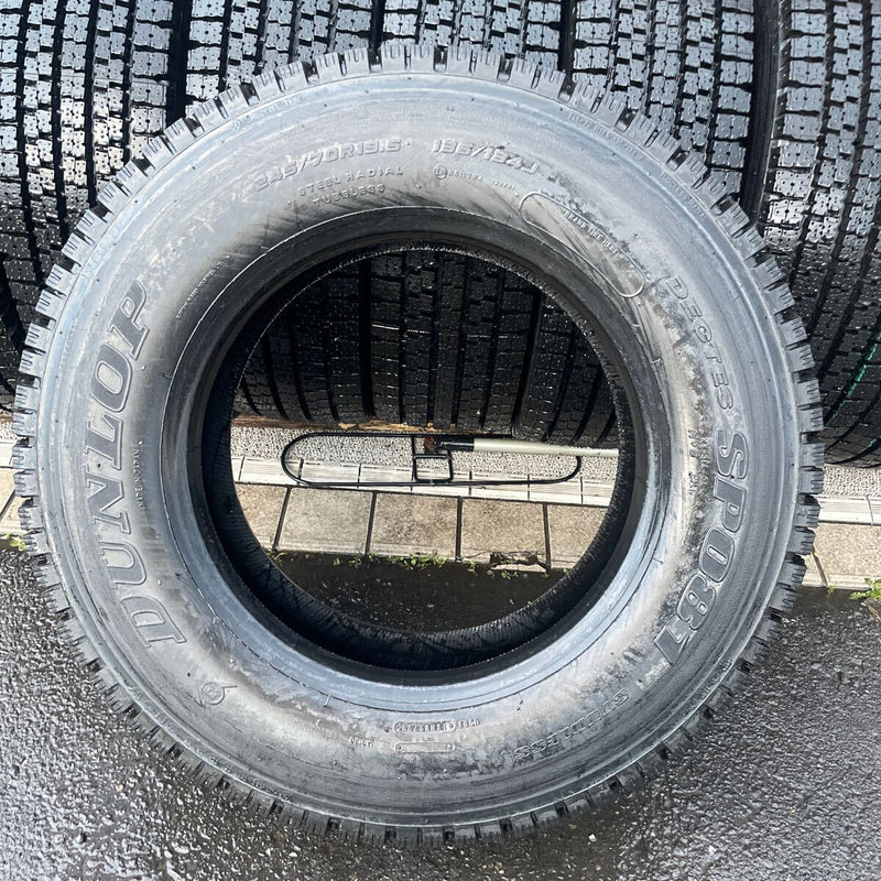 245/70R19.5 再生中古　激安美品　　ほぼ新品　8本セット：100000円