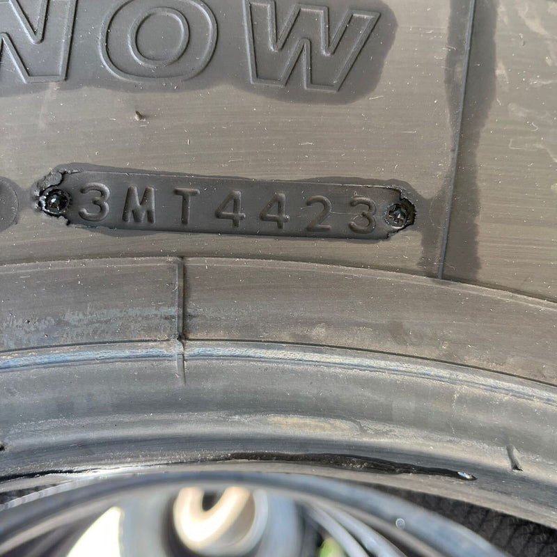 11R22.5 16PR BRIDGESTONE, W900 激安美品　2023年製 4本セット:55,000円