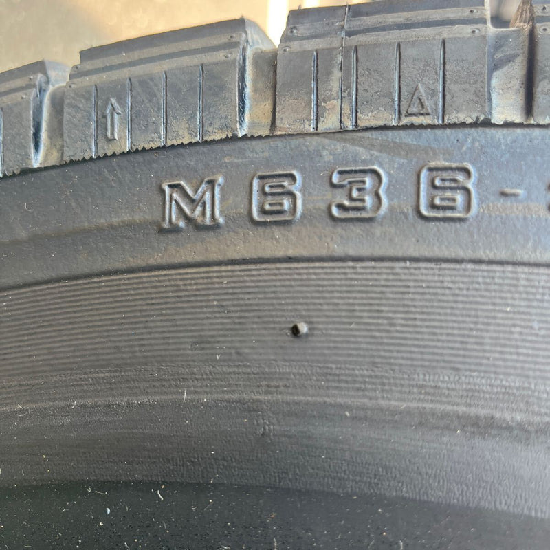 11R22.5 再生ミックスほぼ新品　M636 激安美品　 2本＋1本セット:64,000円