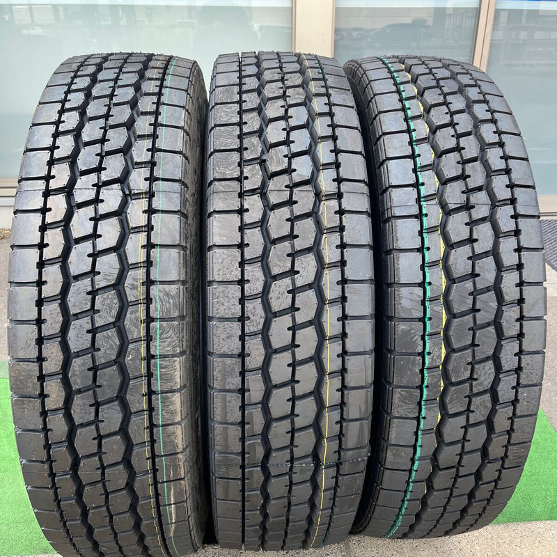 11R22.5 再生ミックスほぼ新品　M636 激安美品　 2本＋1本セット:64,000円