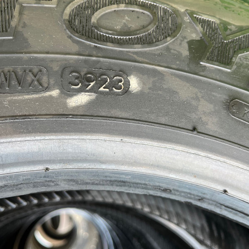 245/70R19.5 TOYO, M919 激安美品　2022年製　 8本セット:84,000円
