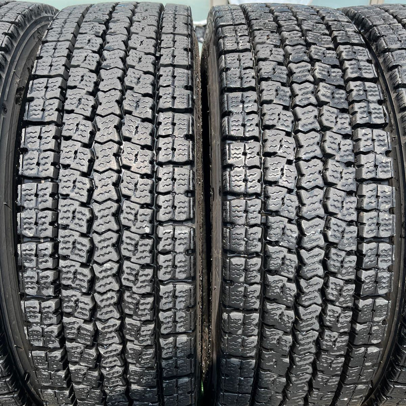245/70R19.5 TOYO, M919 激安美品　2022年製　 8本セット:84,000円