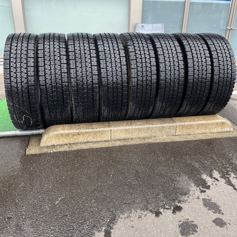 245/70R19.5 TOYO, M919 激安美品　2022年製 8本セット:83,000円