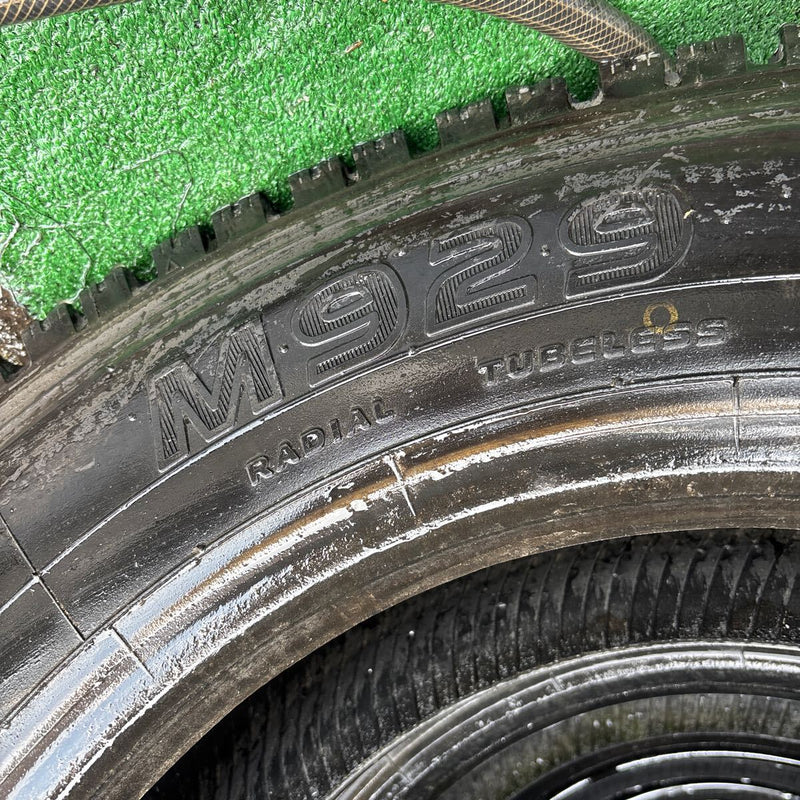245/70R17.5. TOYO. M929. 激安美品　8本セット：85000円