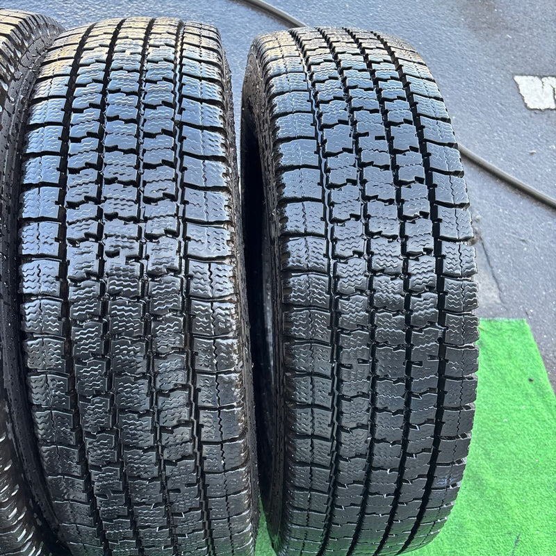 205/75R16. TOYO. M935. 激安美品　2023年製　　6本セット：34000円