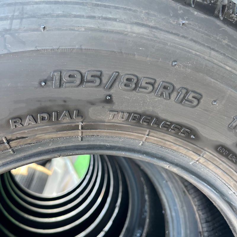 195/85R15 TOYO, M935 激安美品　2022年製 6本セット:30,000円