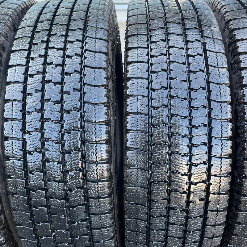 195/85R15 TOYO, M935 激安美品　2022年製 6本セット:30,000円
