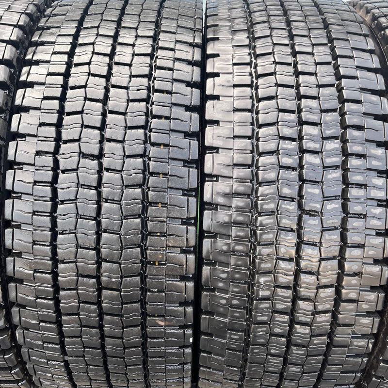 245/70R19.5 DUNLOP, SP001 激安美品　2019年〜2022年製 8本セット:78,000円