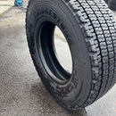 295/80R22.5 ブリヂストン W905 地山冬タイヤ 1本:19000円